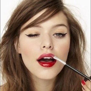 Meet your Posher, Evan